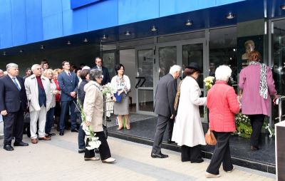 Basorelief Timofei Moșneaga